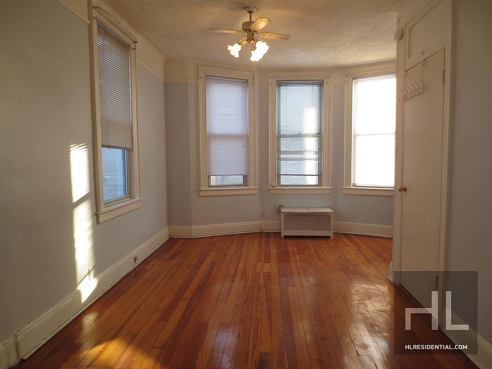 1st image of 1818 Astoria Park S APT 3