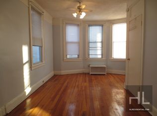 1818 Astoria Park S APT 3, Astoria, NY 11102