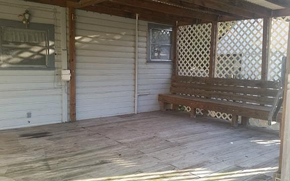 4th image of 1029 E Franklin St