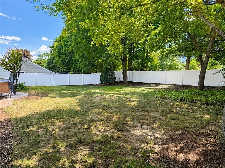 7 John St — Photo 20