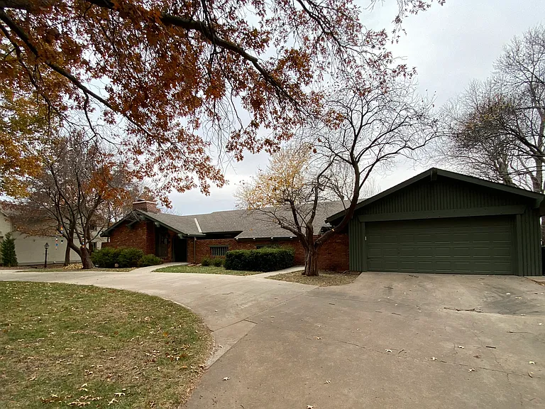 545 Schwarz Rd — Photo 3