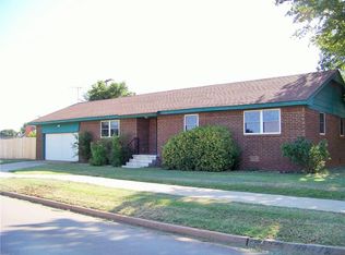 1303 S 13th St, Kingfisher, OK 73750