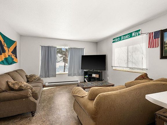 4th image of 2417 Vermilion Rd