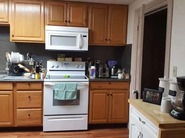 118 S 4th St #A, Hamburg, PA 19526