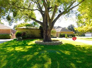 59 Bendwood Dr, Sugar Land, TX 77478