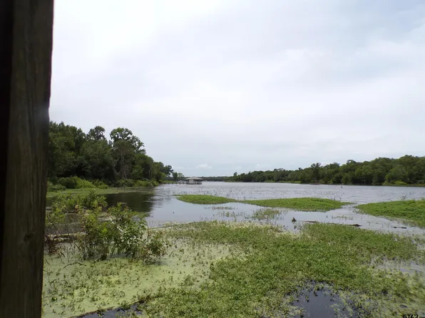 1686 Fm 514, Fm, TX 75497