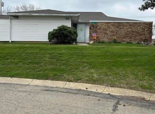 5881 Troy Villa Blvd, Dayton, OH 45424