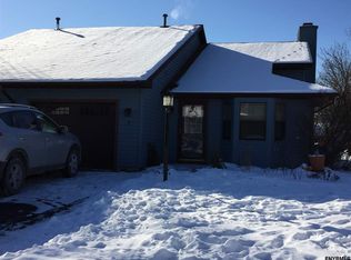 1 Oxford Rd, Slingerlands, NY 12159