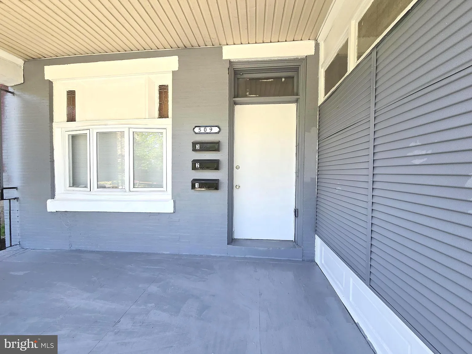 2 bed, 2475 sqft, $1,475 — Photo 2