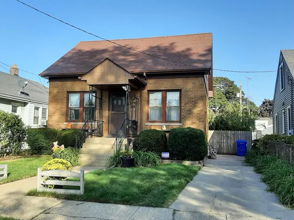 6513 32nd AVENUE, Kenosha, WI 53142