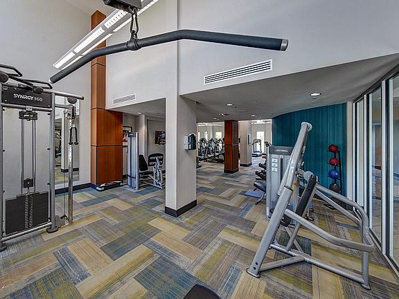 5th image of 798 N Olive Ave #406