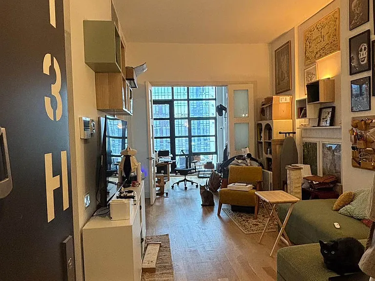41-21 28th St #13H — Photo 1