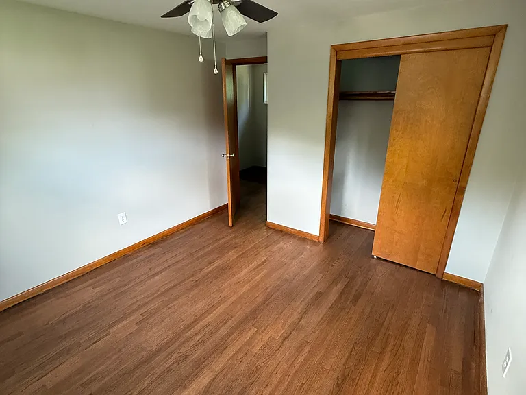 520 Main Blvd — Photo 14