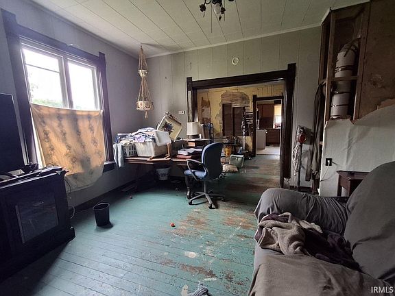 3rd image of 7022 N Center St