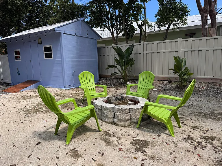 803 Oceana Ave — Photo 33