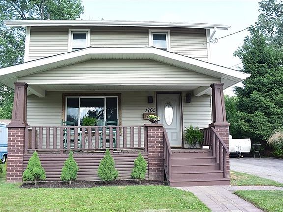 2nd image of 1765 Williams St