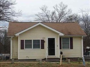 7524 Valley Falls Rd, Spartanburg, SC 29303