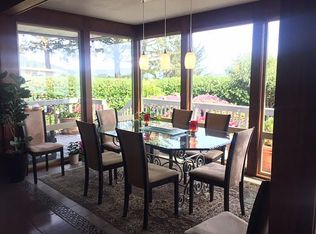 15422 W South Wind Rd, Brookings, OR 97415