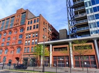 635 W Lakeside Ave APT 406, Cleveland, OH 44113