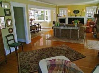 3329 E 1st St, Long Beach, CA 90803