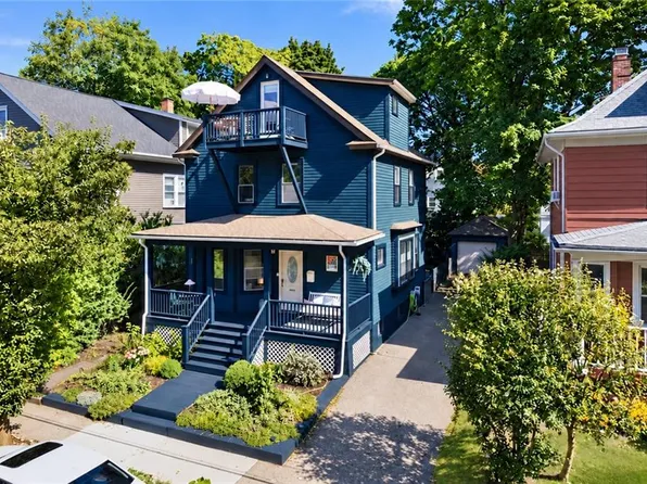 12 Glendale Ave, Providence, RI 02906