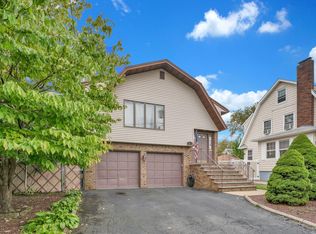 369 Kaplan Ave, Hackensack, NJ 07601