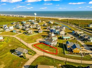 3902 Palmdale Ct, Galveston, TX 77554