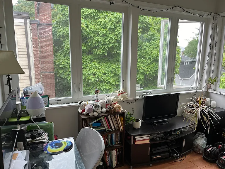 33 Saint Paul St #6 — Photo 4