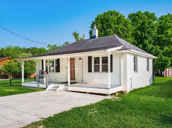 283 W Pearl St, West Jefferson, OH 43162