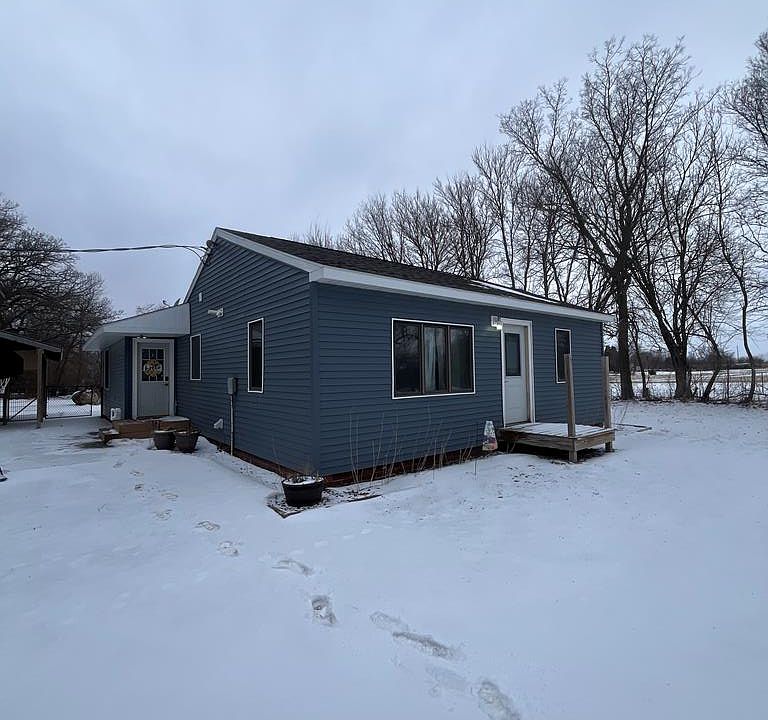 1st image of 2745 Lone Tree Rd