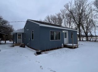 2745 Lone Tree Rd, Badger, IA 50516