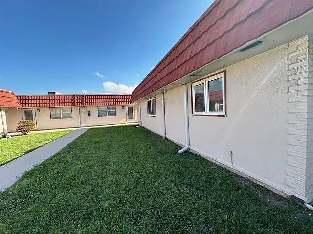 251 Seville Ct #251-K — Photo 6