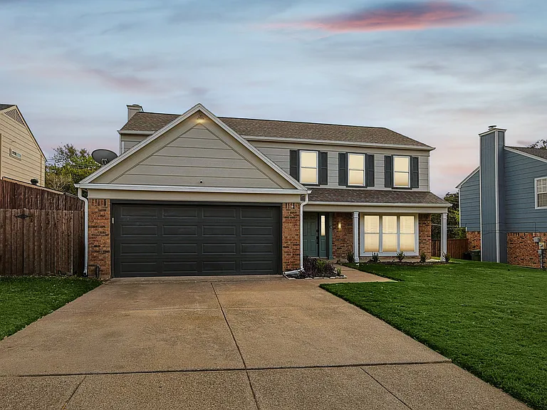 6872 Greenleaf Dr — Photo 43