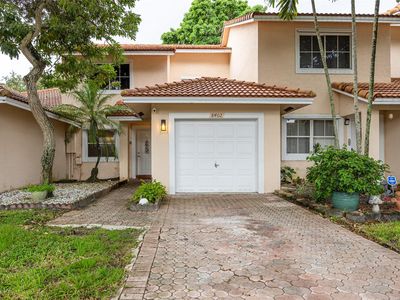 8402 NW 40th Court, Sunrise, FL, 33351
