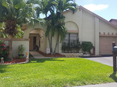 5423 SW 152 Place Cir, Miami, FL, 33185