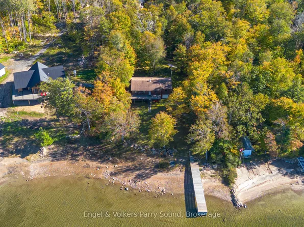 5 Beech Ave, Carling, ON P0G 1G0