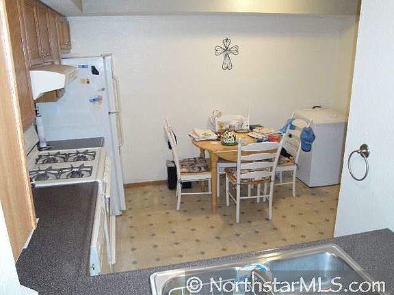 4th image of 1284 Norton Avenue NE