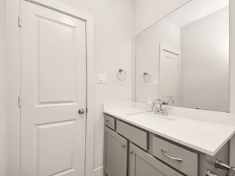 3622 Griggs Rd — Photo 5