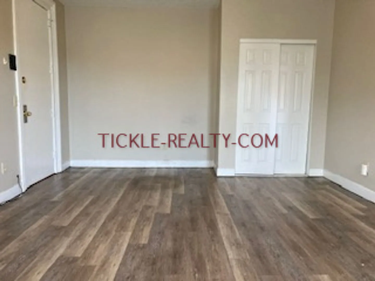 Tickle Realty, LLC — Photo 1