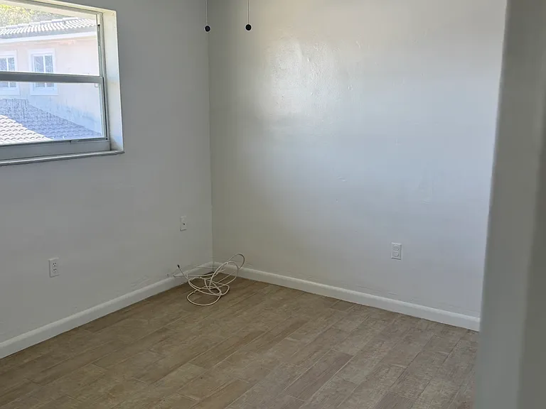 5700 SW 2nd Ter — Photo 12