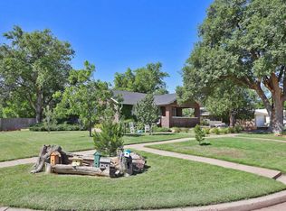 1610 7th Ave, Canyon, TX 79015