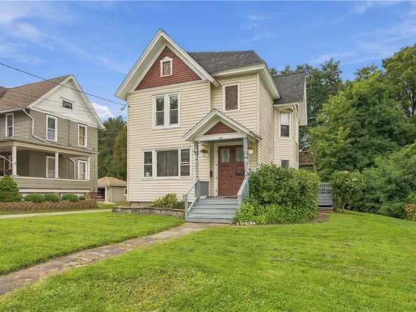 103 S Main St, Holley, NY 14470