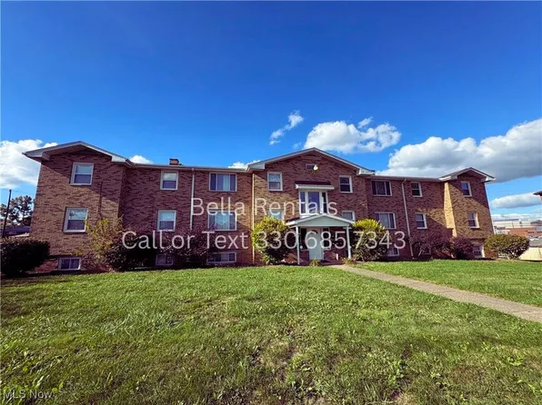 1469 W Valentine Cir NW #1-11, Canton, OH 44708