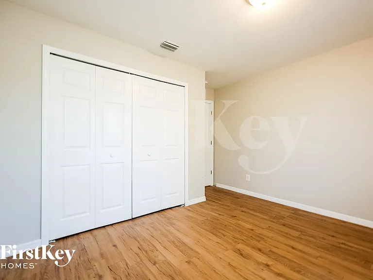 1822 NW Embers Ter — Photo 14