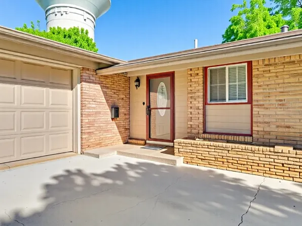 403 E Alexander Ln, Euless, TX 76040