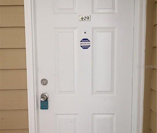 2nd image of 9481 Highland Oak Dr Unit 409