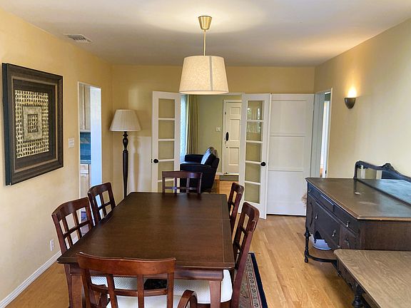 5th image of 2625 Farwell Ave