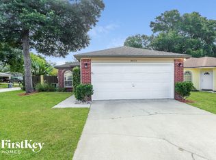 3021 Caroline Crest Dr E, Jacksonville, FL 32225