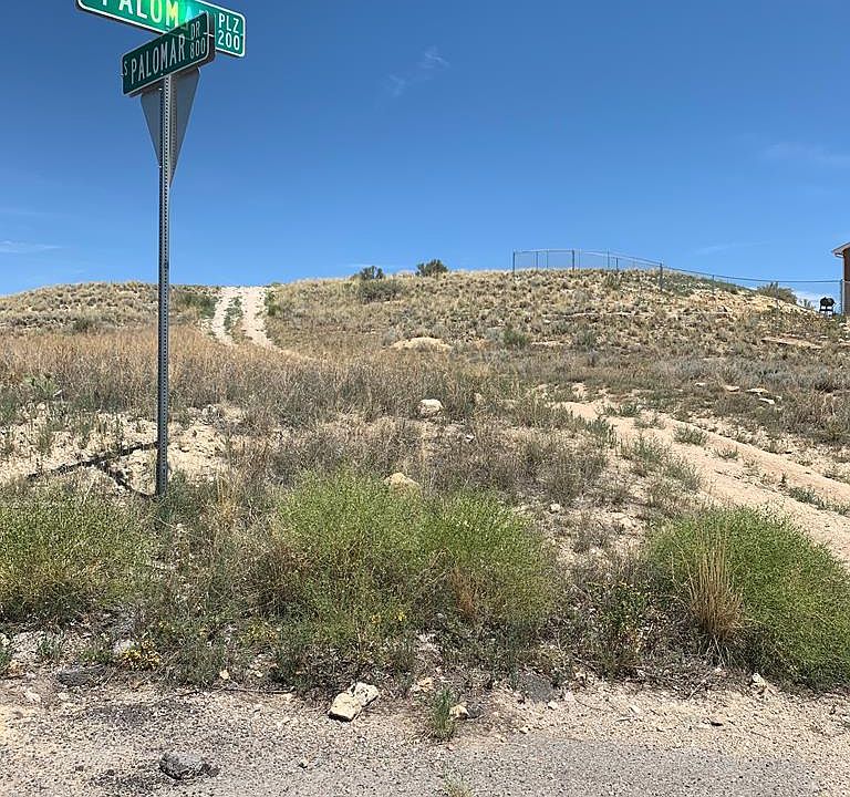 1st image of 812 S Palomar Dr