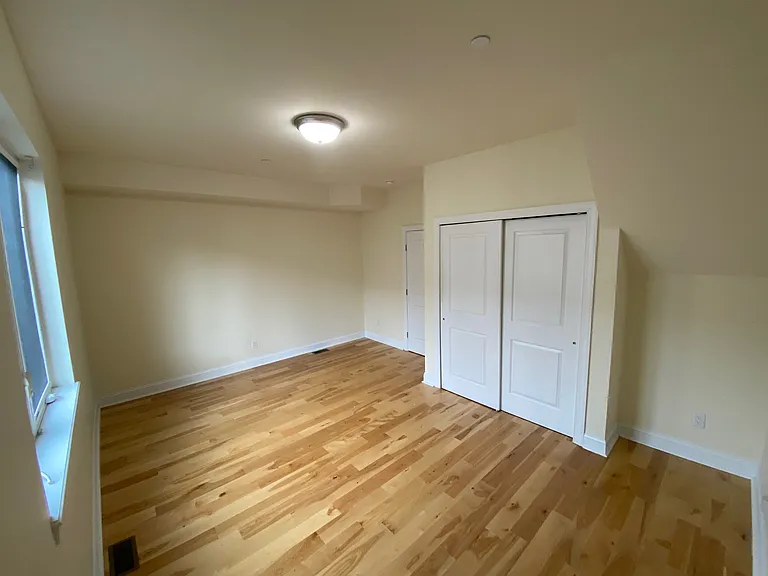 1858 Frankford Ave #B — Photo 16